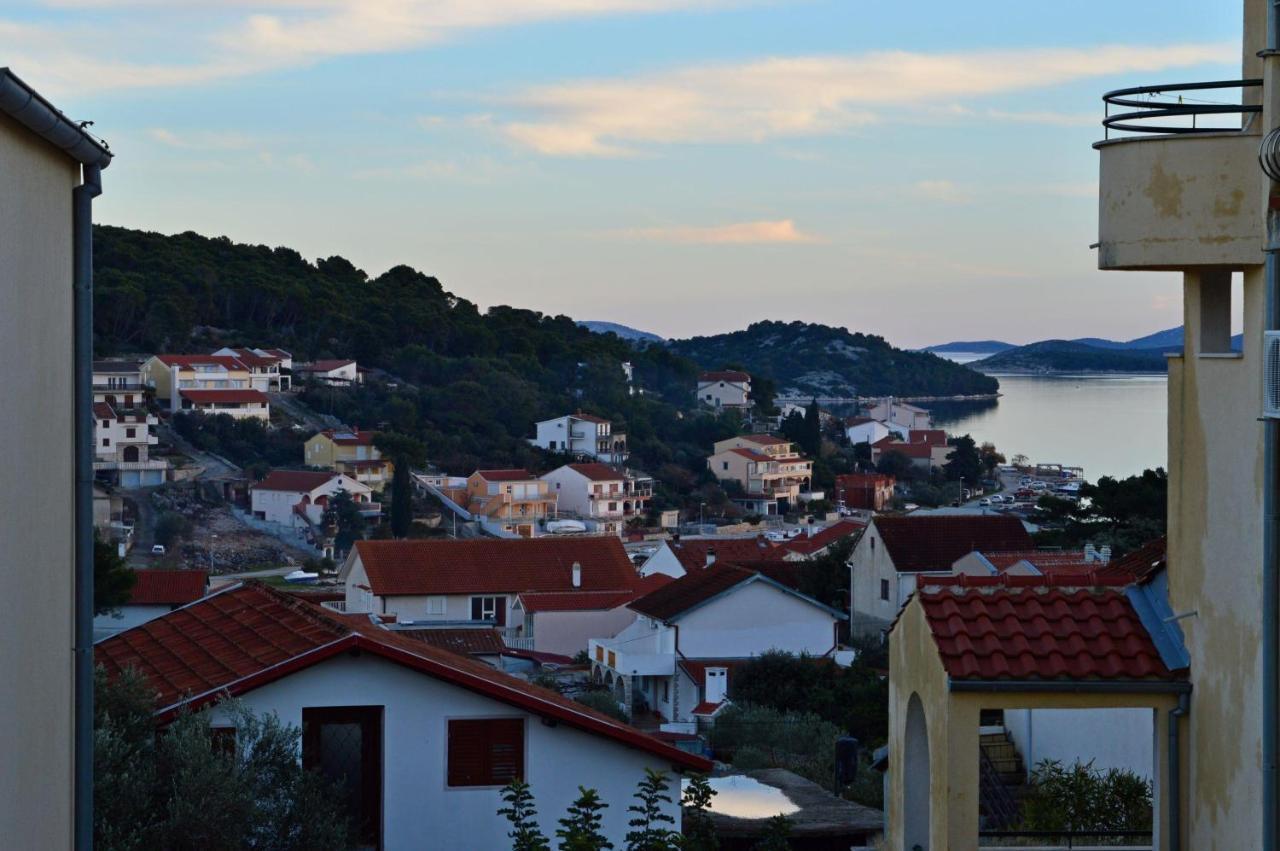 Apartments Vilim Tisno Exteriér fotografie